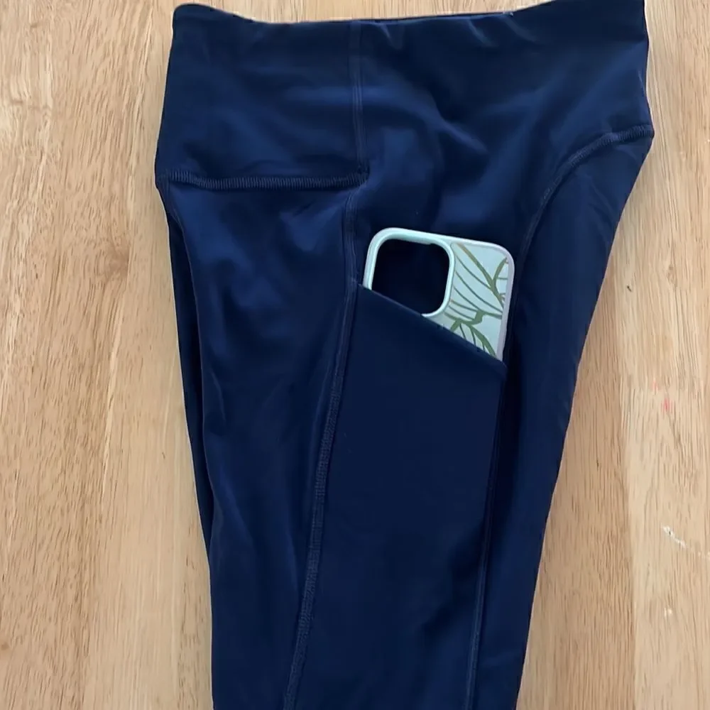 ATHLETA Bikers shorts EUC